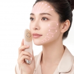 Силиконовая EMS-щеточка для очищения лица Yamaguchi EMS Cleansing Brush
